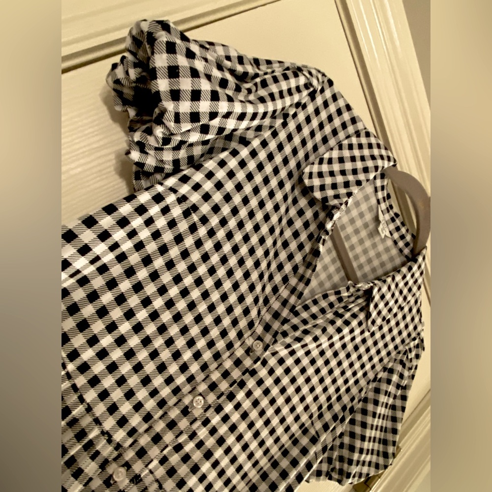 ☀️CROWN & IVY CHECKERED DRESS | M